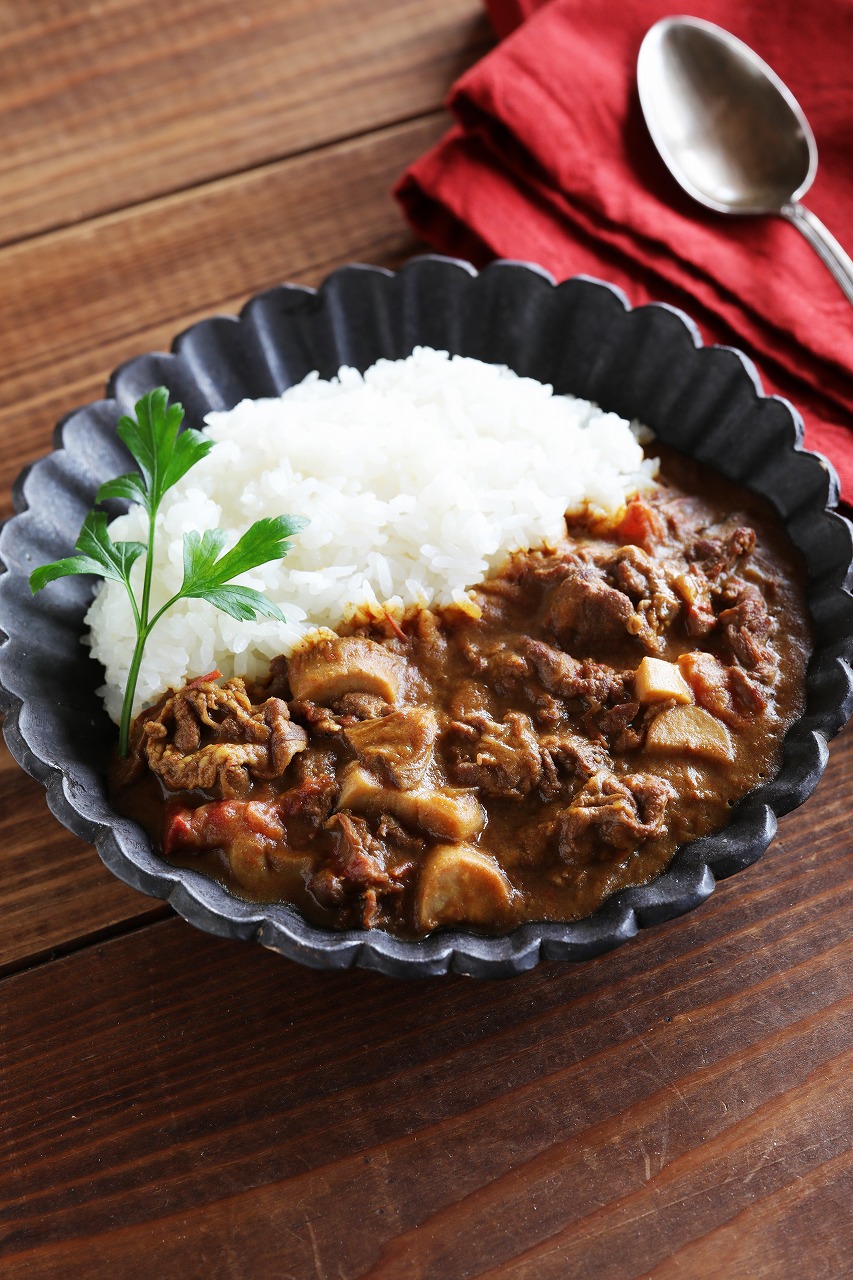 【レシピ動画】トマトとしょうがのラムカレー